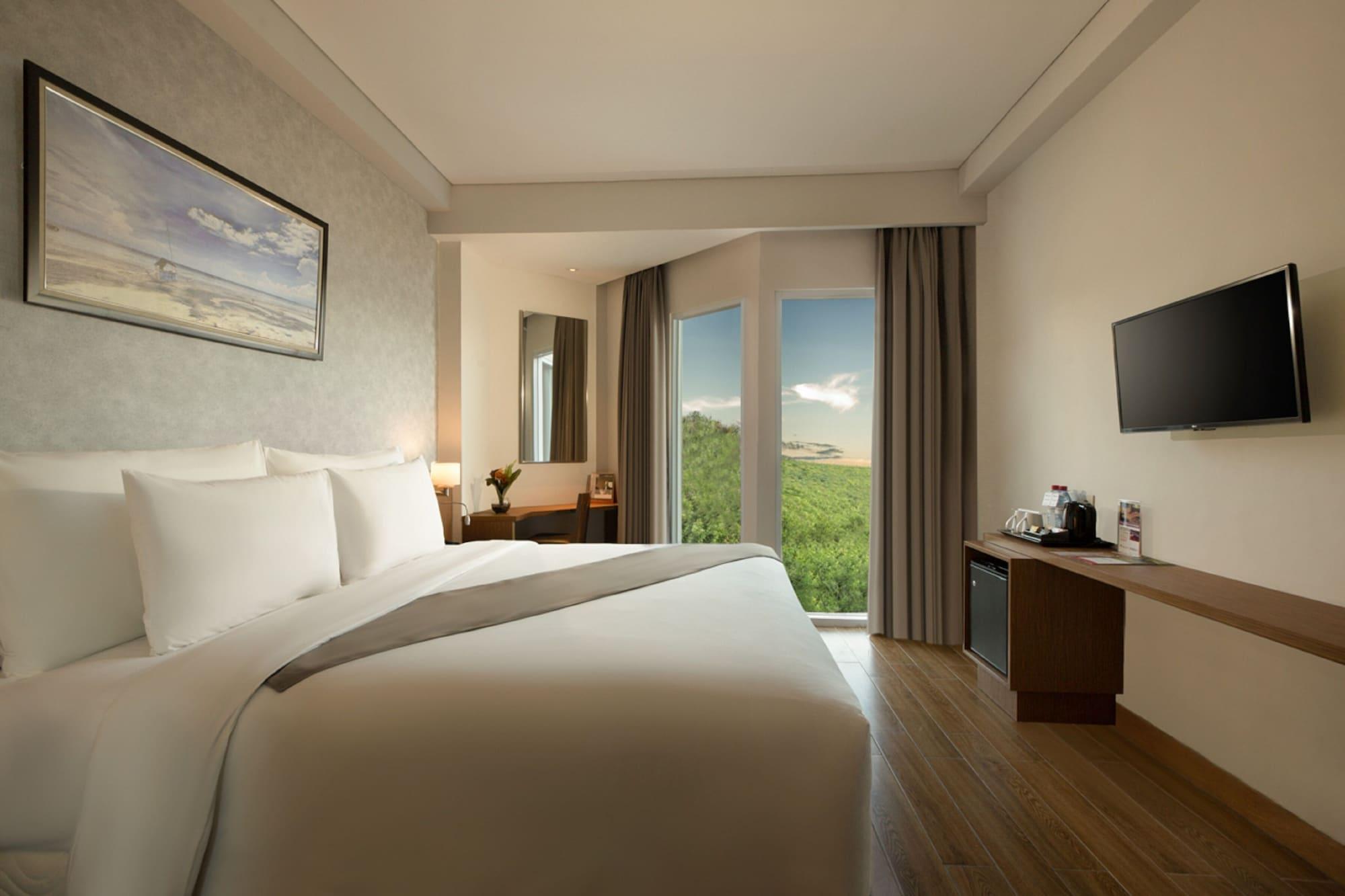 Swiss-Belinn Luwuk Exteriör bild