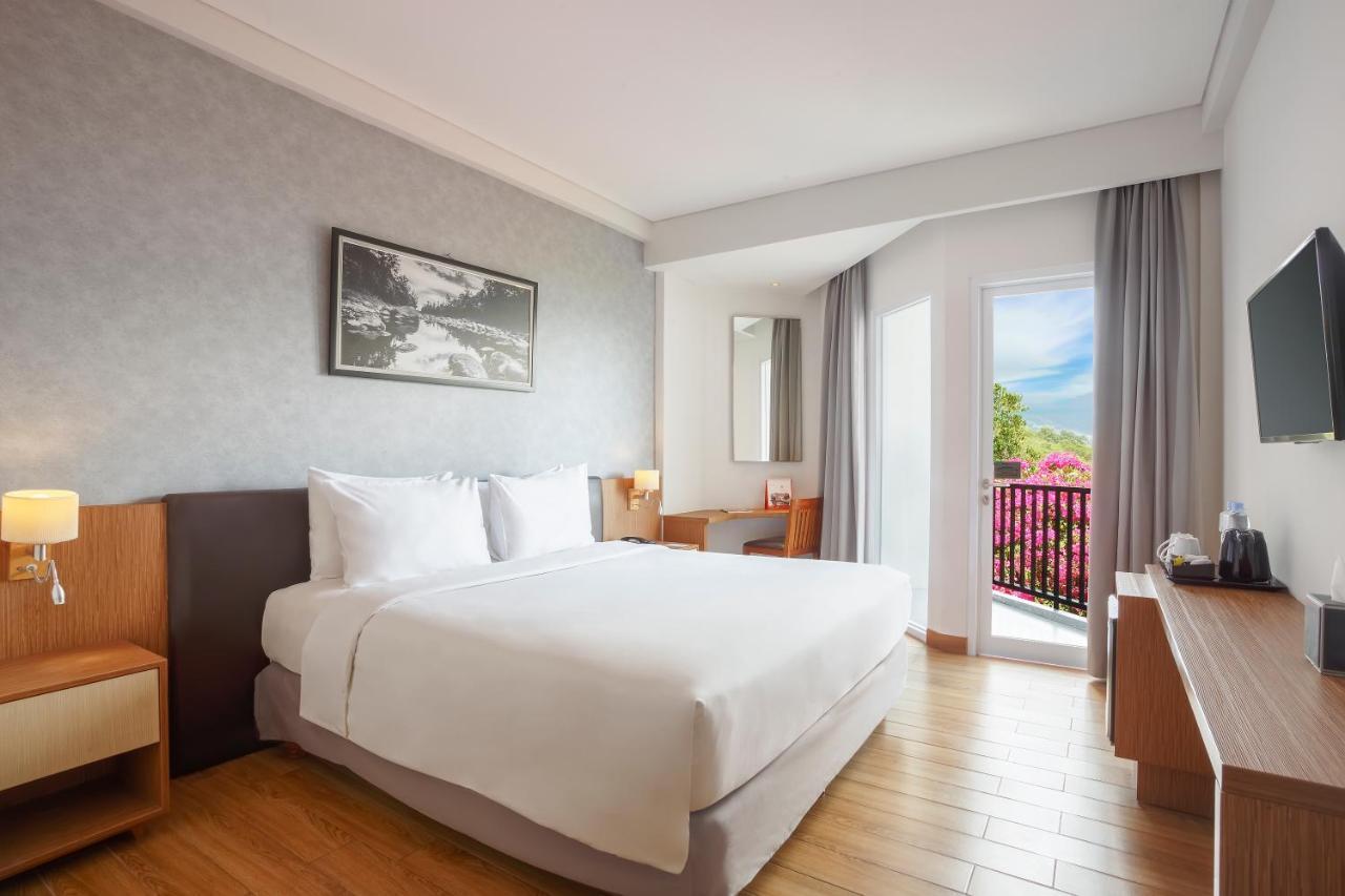 Swiss-Belinn Luwuk Exteriör bild