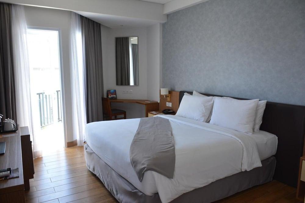 Swiss-Belinn Luwuk Exteriör bild