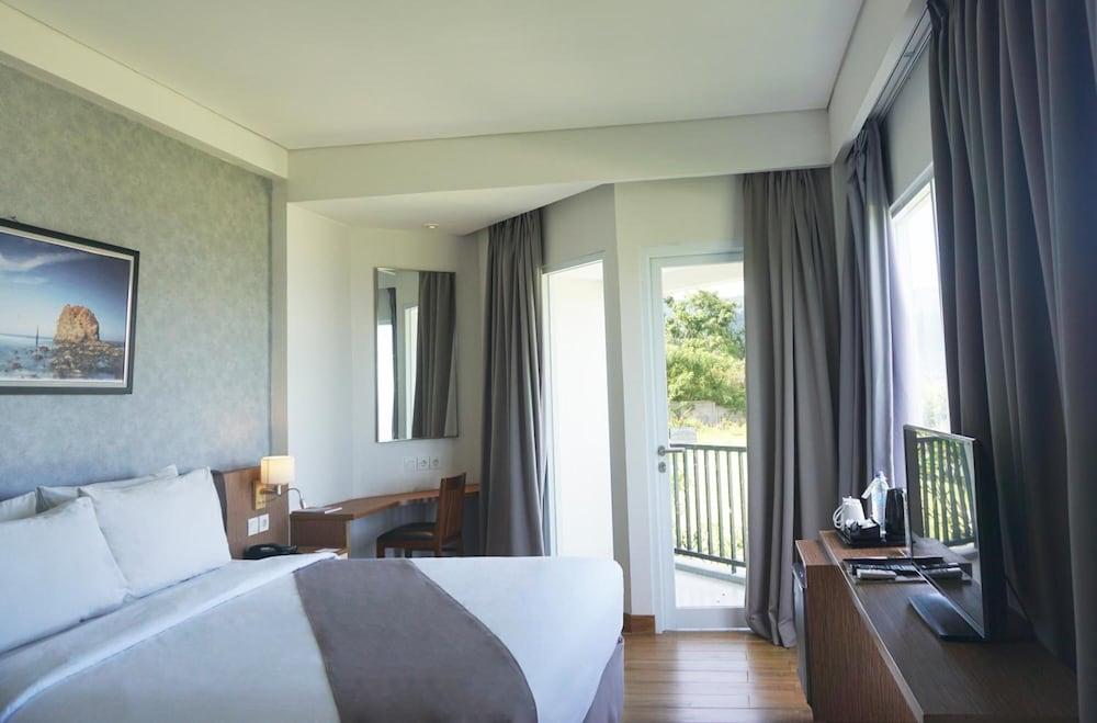 Swiss-Belinn Luwuk Exteriör bild