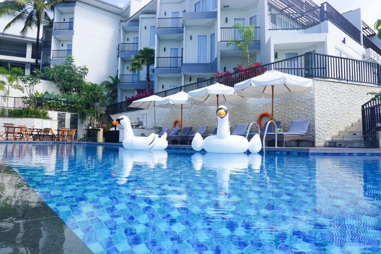 Swiss-Belinn Luwuk Exteriör bild